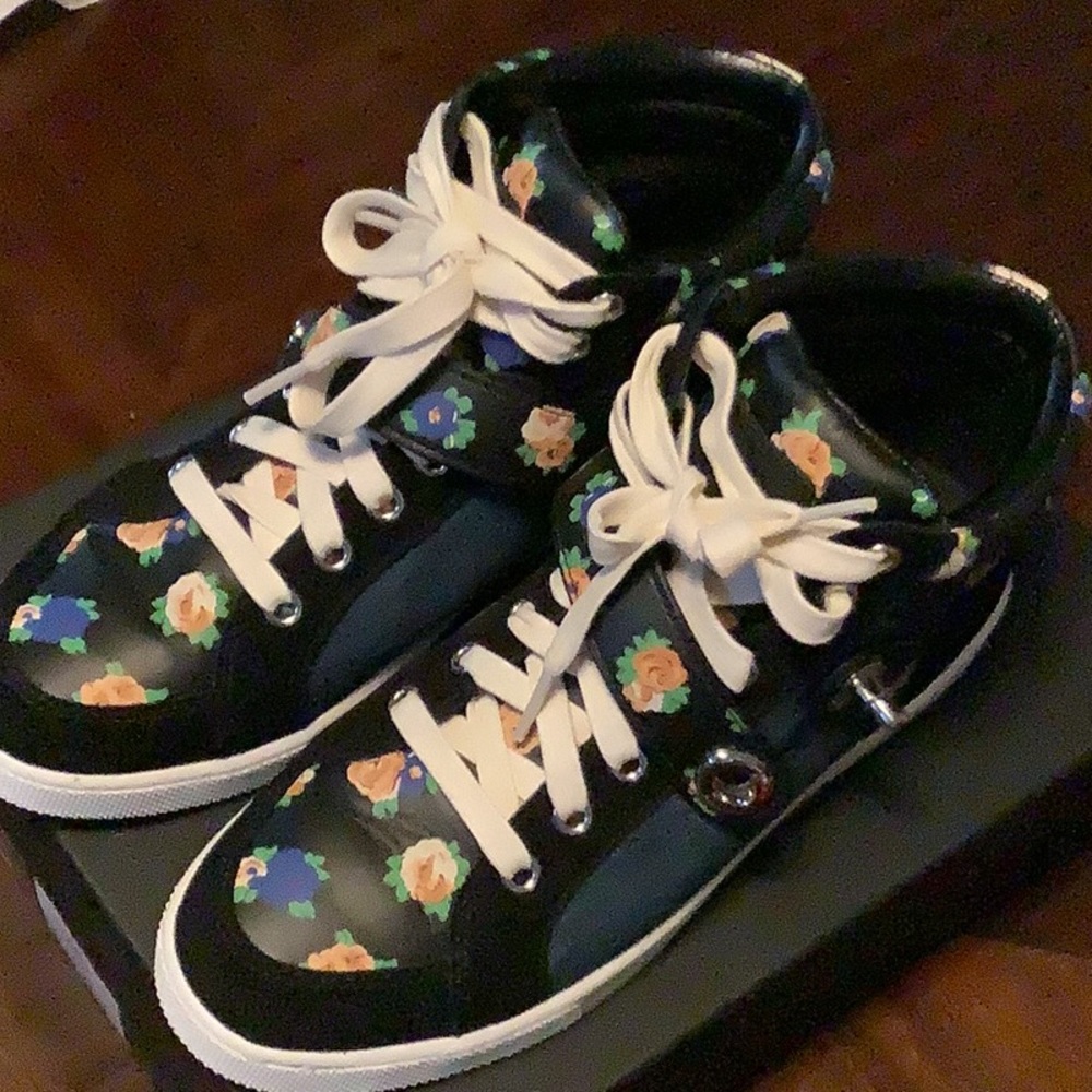 COACH flower print sneakers Size 7.5